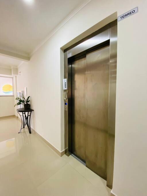 Apartamento Novo - 400M Do Mar Бомбиньяс Экстерьер фото